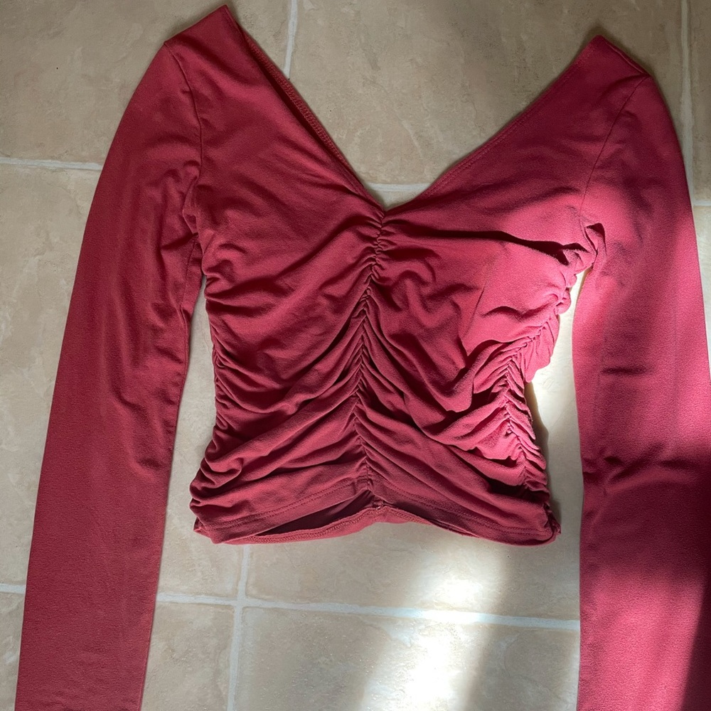 Long sleeve rust colored top